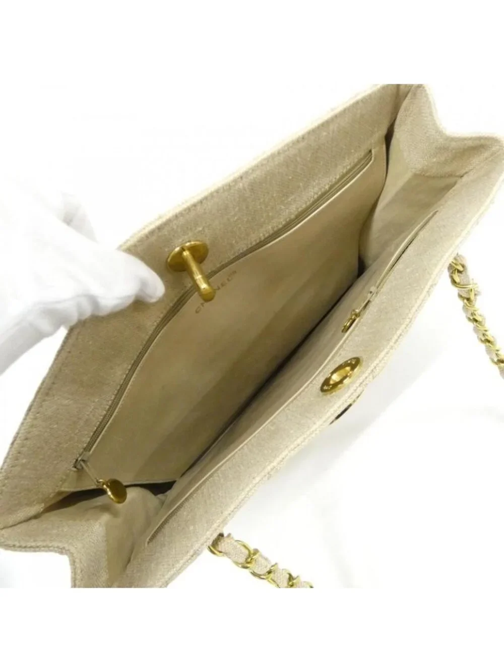 Chanel Vintage Shoulder Bag - Picture 9 of 10